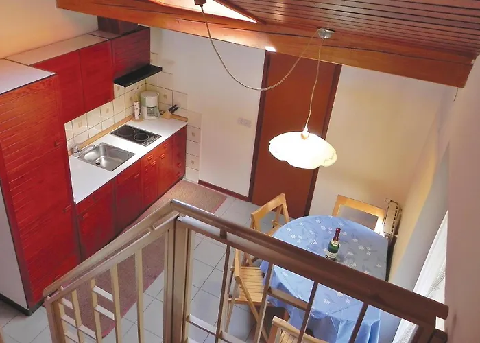 Lovely In With Kitchen